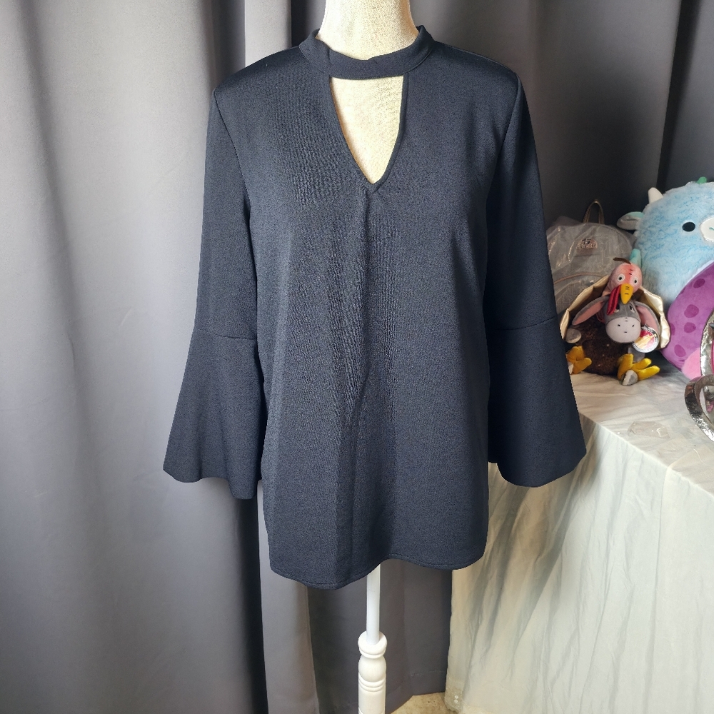 Lane Bryant NWT Black Choker Cutout Top Plus Size 14/16 Bell Sleeve Tunic Blouse